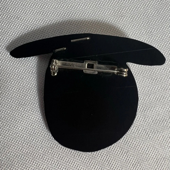 Unique Dog Pin Brooch Vintage Mutli Texture Piece - Picture 4 of 8